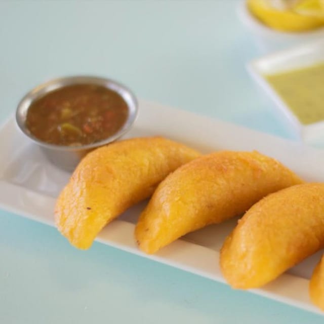 Colombian Potato Empanada (Vegan).